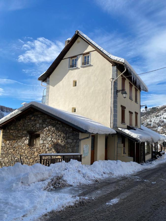 Hotel Genepi Beuil Luaran gambar